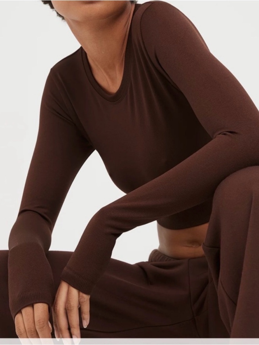 Women's Chocolate Brown Long-Sleeve Crop Tee
